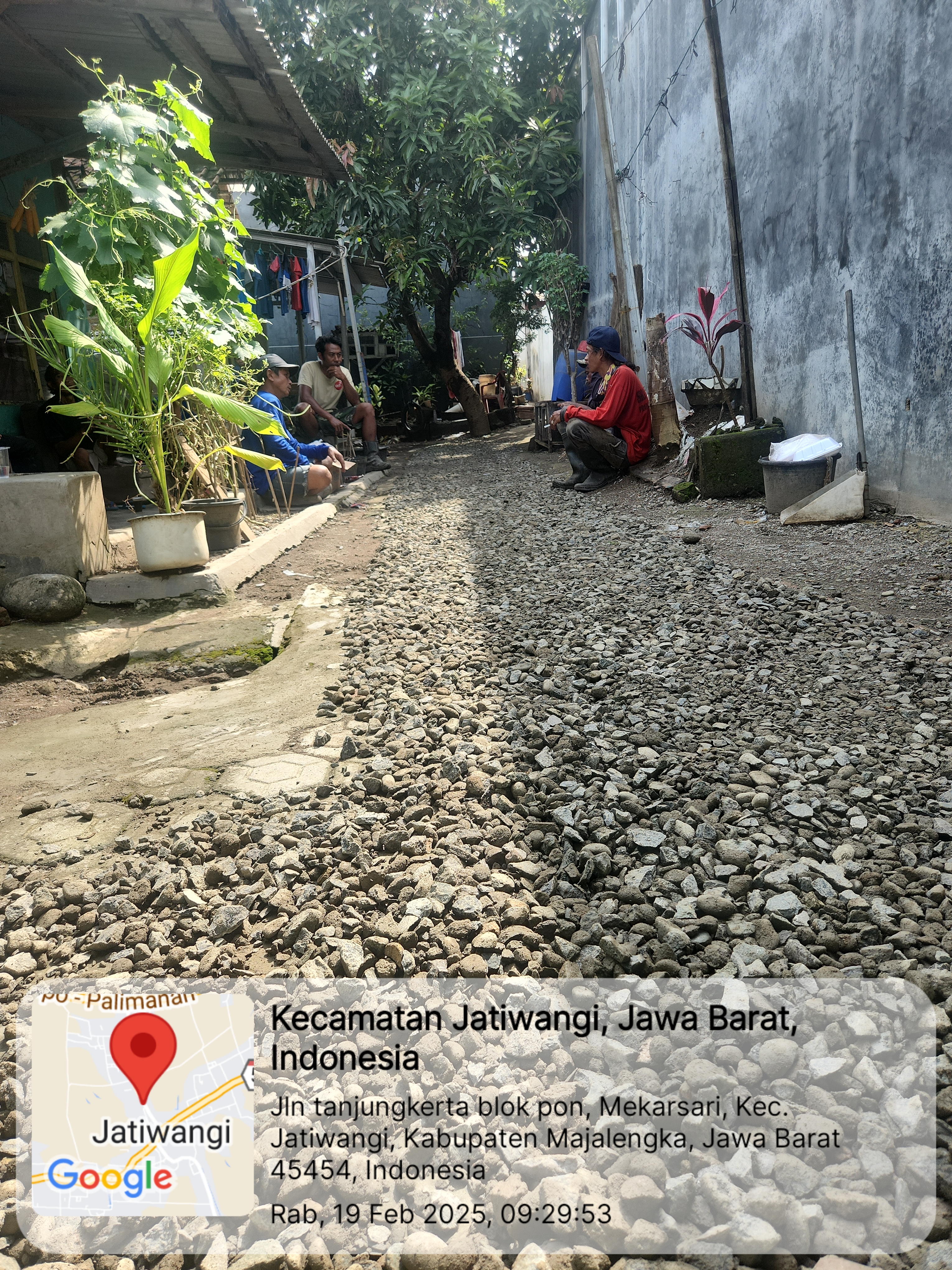 Rehabilitasi Jalan Lingkungan Dusun Wage