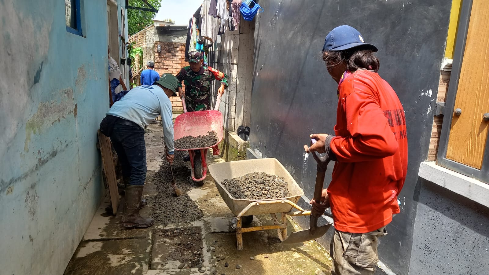 Rehabilitasi Jalan Lingkungan Dusun Wage